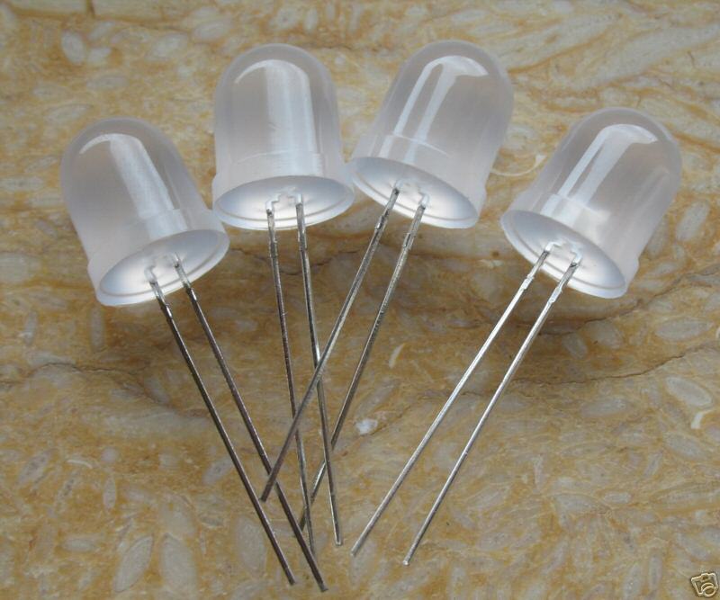 NEW 50PCS 10MM SUPER BRIGHT WHITE DIFFUSED LED LAMP F/R  