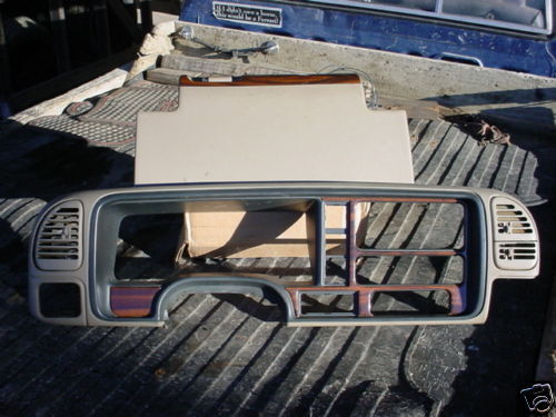 1997 CT1500 CHEVROLET TRUCK CLUSTER TRIM & GLOVE BOX  