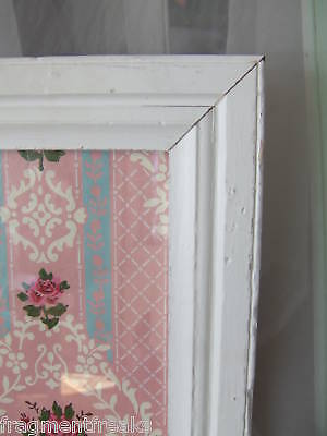 SHABBY RECLAIMED Wood Frame VINTAGE Wallpaper ROSES  