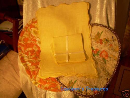 Vintage Cloth Placemats and Napkins  