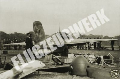 WW2 German RAF Captured Me163 PHOTO, RARE #71  