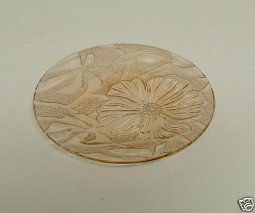 KIG Indonesia Glass PLATE 7 Pink Rose Textured MINT  