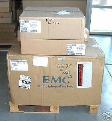 EMC CLARiiON DAE4P 15x300Gb 10k 2Gb Rails Cable Bezel  