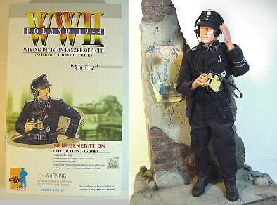 WWII GERMAN PANZER OFFICER DRAGON 12 FIGURE FRITZ  